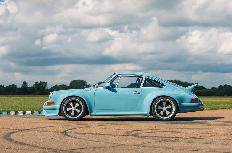 Porsche-911-RS-restomod-Thornley-Kelham-European (7)