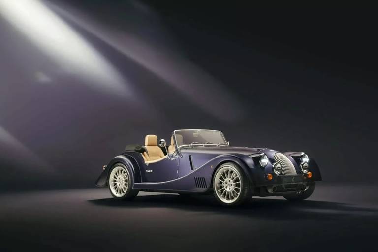 Morgan-Plus-Six-Pinnacle-2025 (1)