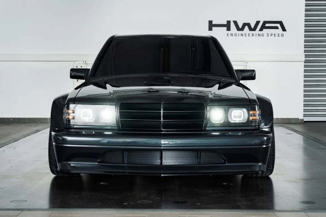 HWA-Mercedes-190E-2 (5)