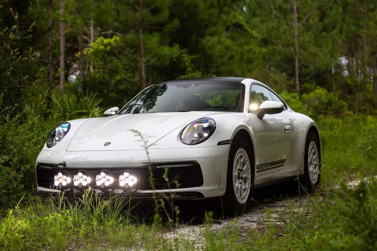 Porsche-911-carrera-Offroad-dakar (9)