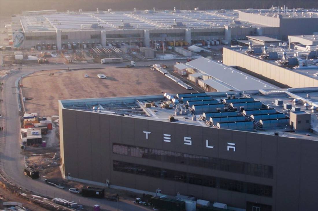 Tesla fabrica