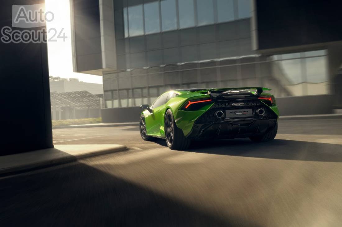 Lamborghini Huracán Tecnica: con la mira puesta en el 911 GT3 - AutoScout24