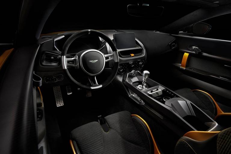 Aston Martin-Valiant-2025-1600-0a