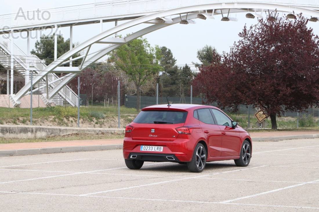 VÍDEO  Prueba del SEAT Ibiza FR 2023 1.5 150 CV: el mejor Ibiza -  AutoScout24