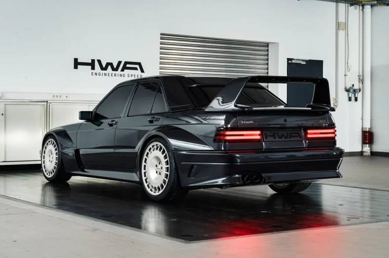 HWA-Mercedes-190E-2 (3)